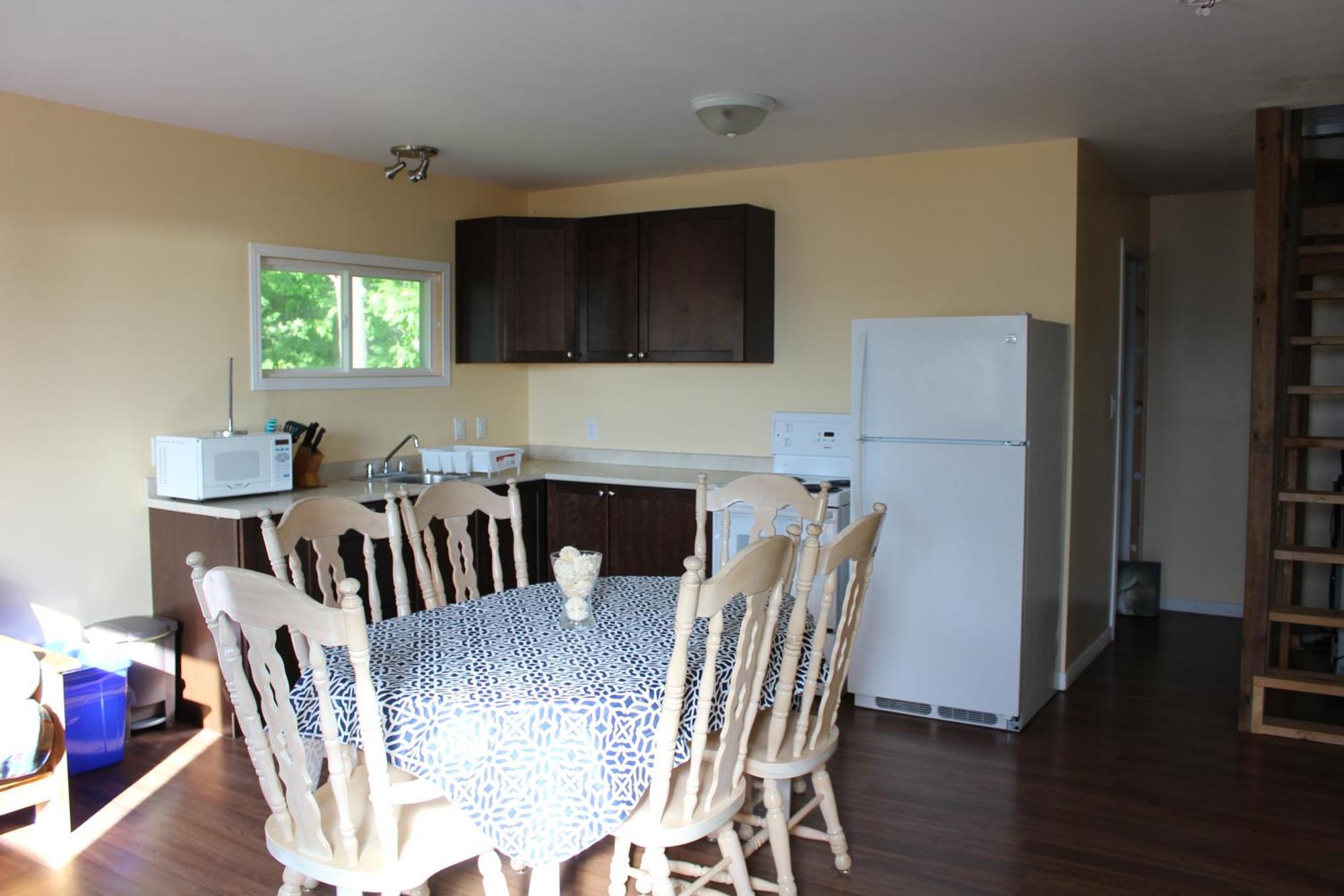 Bayshore Cottages Wiarton Room photo