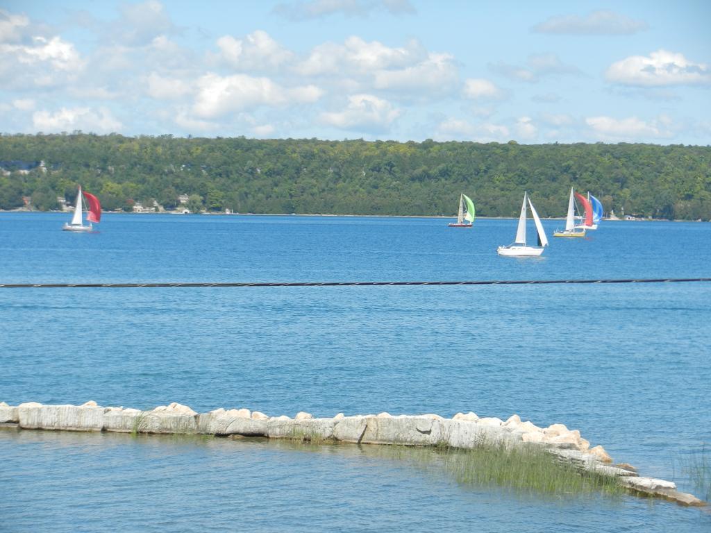 Bayshore Cottages Wiarton Exterior photo